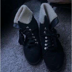 fuzzy black and white boots for the winter